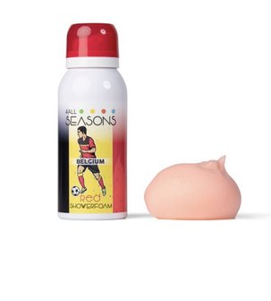 4 All Seasons Shower Foam Red Voetbal