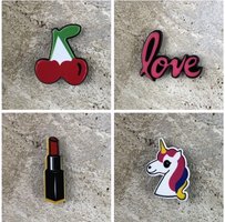 Miracles Pins Unicorn Love
